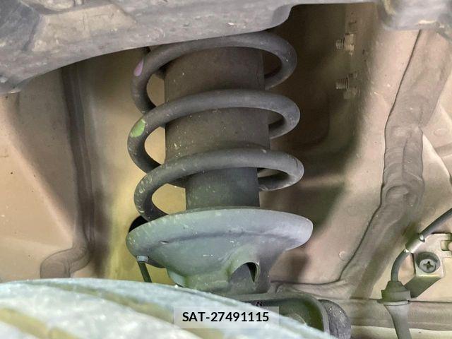 Suzuki SPACIA 2015-08 8210313-19