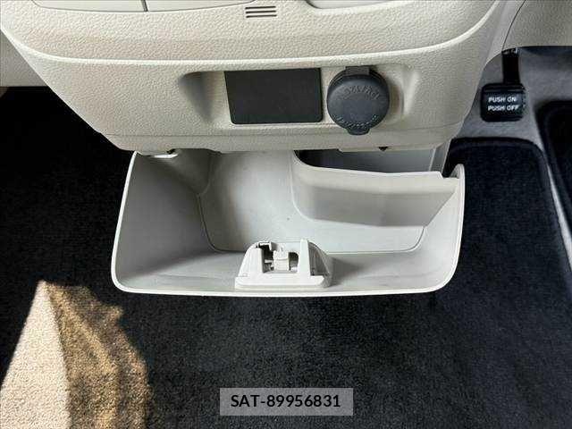 Suzuki SPACIA 2014-12 8210312-25