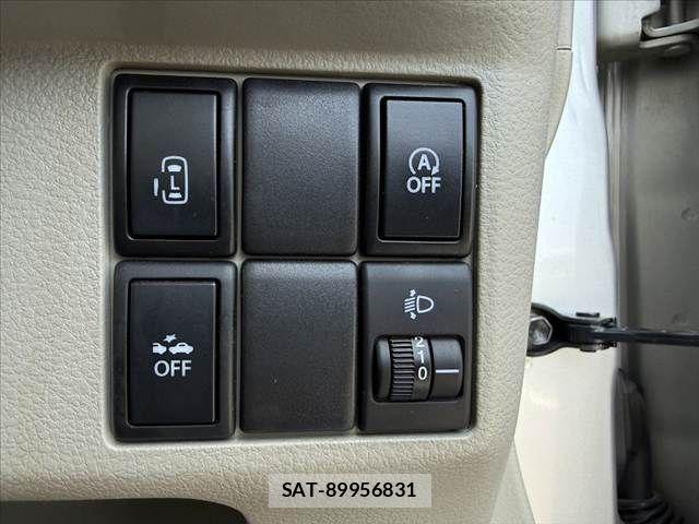 Suzuki SPACIA 2014-12 8210312-2