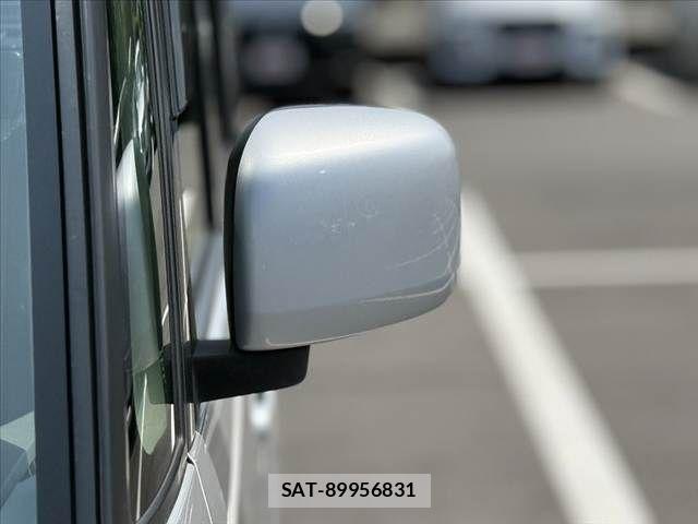 Suzuki SPACIA 2014-12 8210312-29