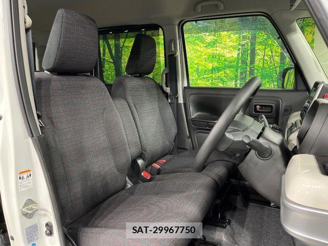 Suzuki SPACIA 2019-10 8210296-7