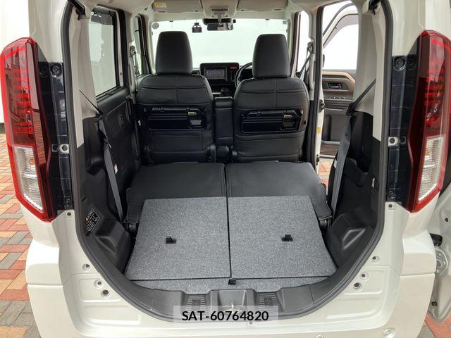 Suzuki SPACIA 2024-10 8210288-13