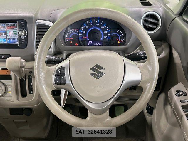 Suzuki SPACIA 2013-11 8210314-10