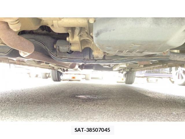 Suzuki SPACIA 2015-09 8210315-18