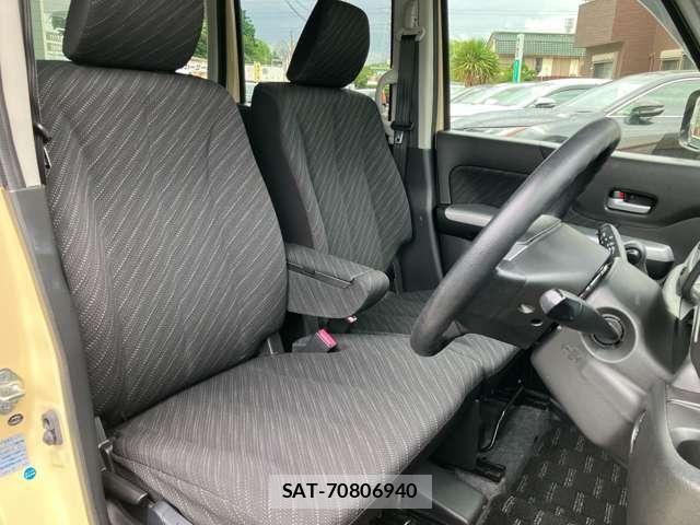 Suzuki SPACIA 2017-06 8210309-20