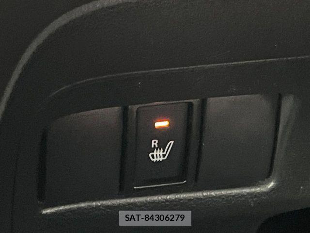 Suzuki SPACIA 2017-02 8231820-3