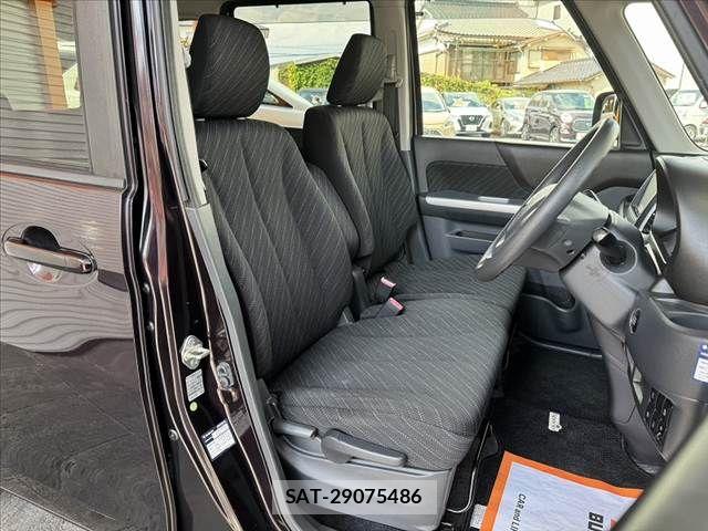 Suzuki SPACIA 2016-02 8231821-15