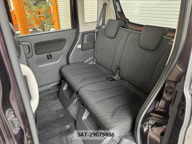 Suzuki SPACIA 2016-02 8231821-18