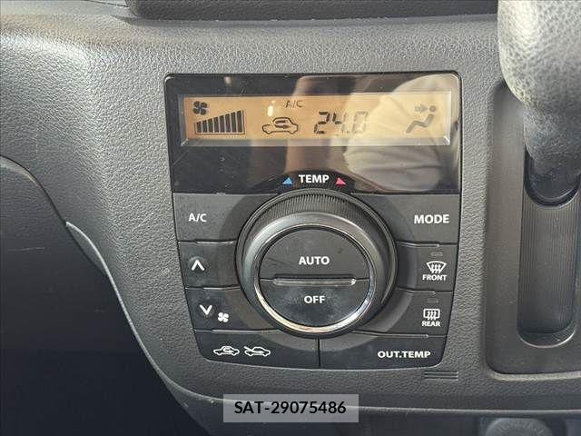 Suzuki SPACIA 2016-02 8231821-21