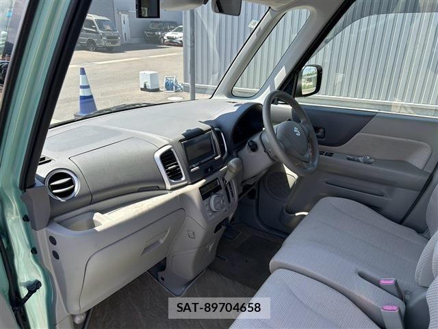 Suzuki SPACIA 2014-06 8231822-12