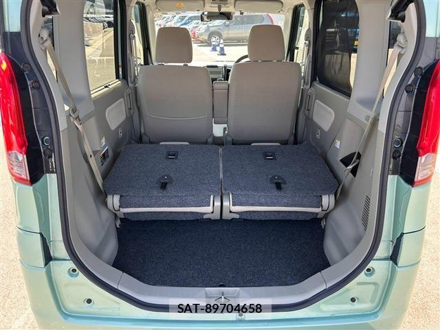 Suzuki SPACIA 2014-06 8231822-17