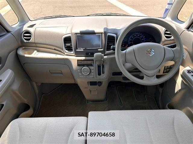 Suzuki SPACIA 2014-06 8231822-18