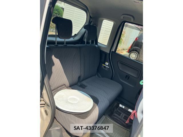 Suzuki SPACIA 2015-09 8231825-10