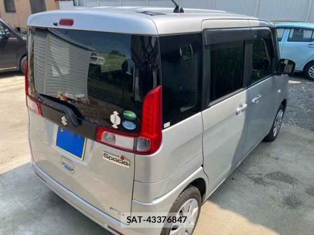 Suzuki SPACIA 2015-09 8231825-13