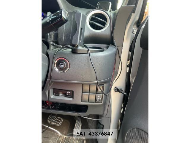 Suzuki SPACIA 2015-09 8231825-7