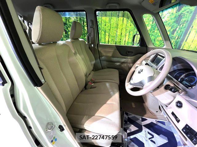 Suzuki SPACIA 2015-12 8246725-7