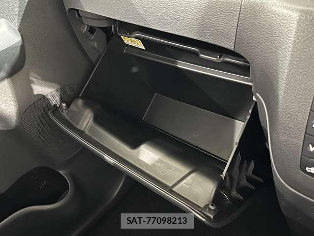 Suzuki SPACIA 2016-01 8246726-23