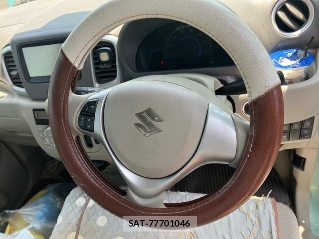 Suzuki SPACIA 2014-03 8317192-15