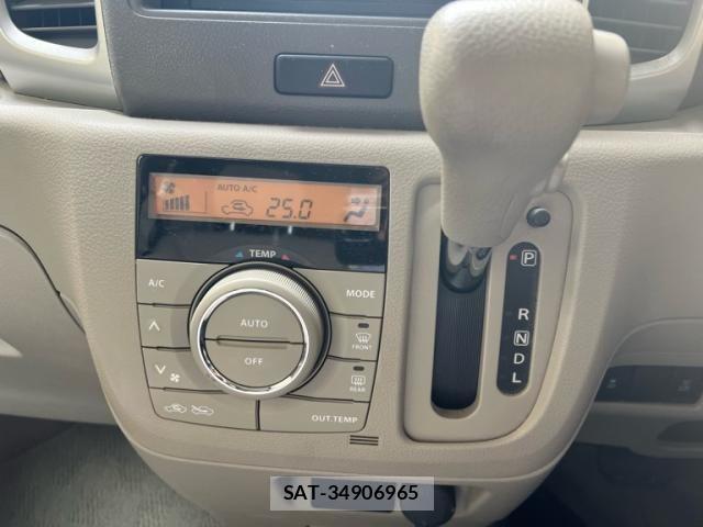 Suzuki SPACIA 2014-01 8317182-17