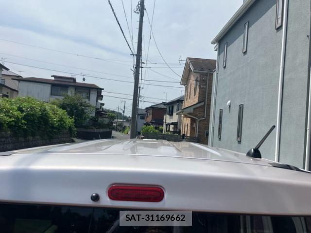 Suzuki SPACIA 2014-05 8317195-13