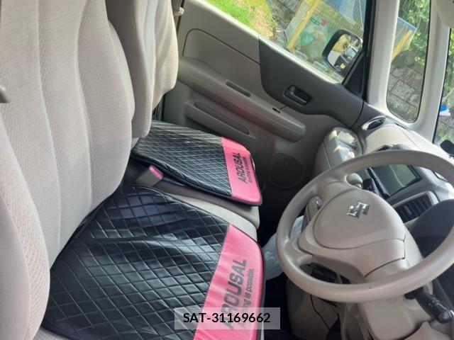 Suzuki SPACIA 2014-05 8317195-5