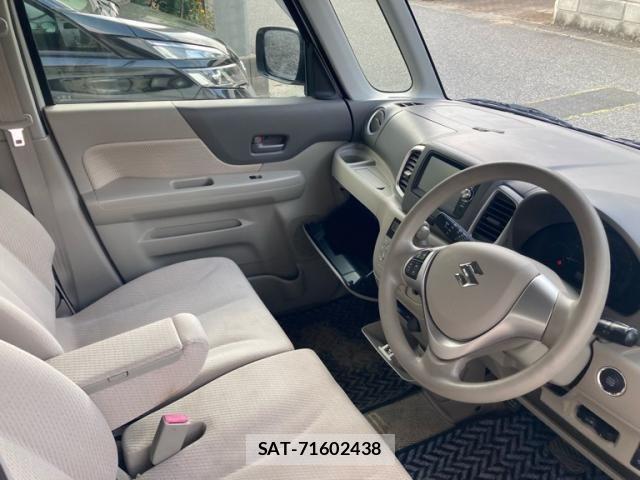 Suzuki SPACIA 2013-11 8317183-14