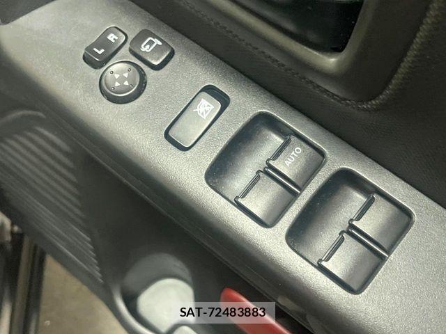 Suzuki SPACIA 2021-05 8317162-6