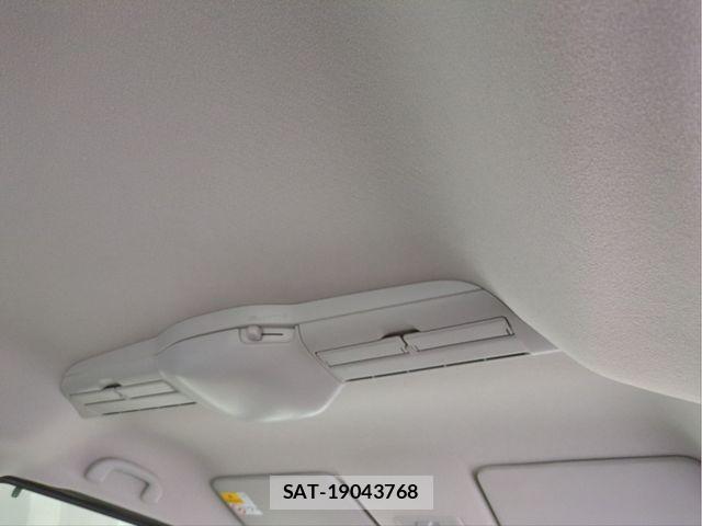 Suzuki SPACIA 2021-01 8317165-5