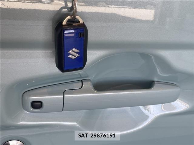 Suzuki SPACIA 2024-06 8317158-9