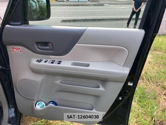 Suzuki SPACIA 2013-09 8317184-10