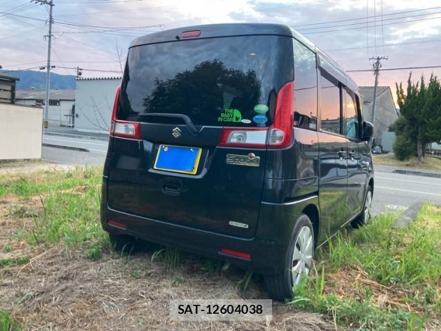 Suzuki SPACIA 2013-09 8317184-5