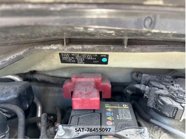 Suzuki SPACIA 2014-05 8337943-8