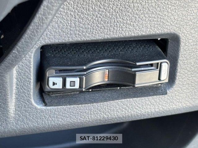 Suzuki SPACIA 2015-09 8355625-16