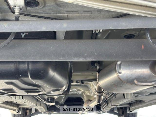 Suzuki SPACIA 2015-09 8355625-28