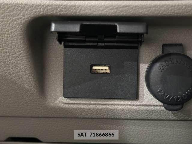Suzuki SPACIA 2015-11 8355622-23