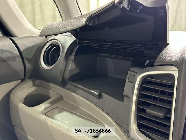 Suzuki SPACIA 2015-11 8355622-24