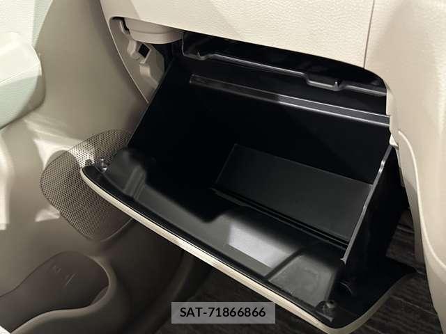 Suzuki SPACIA 2015-11 8355622-25