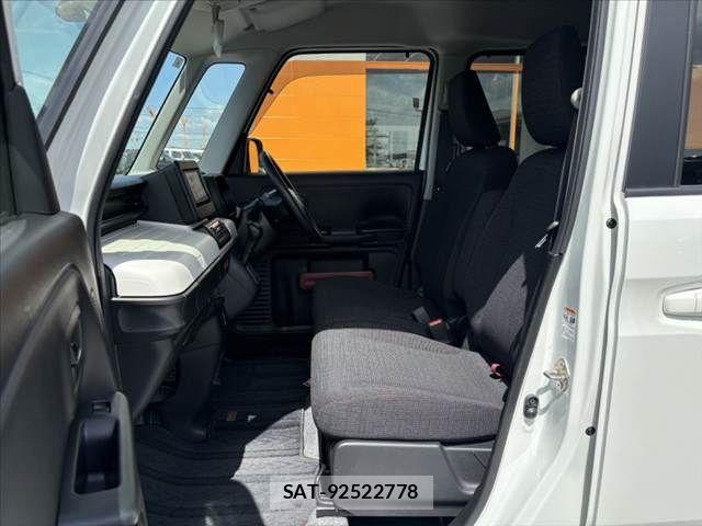 Suzuki SPACIA 2021-06 8368824-16