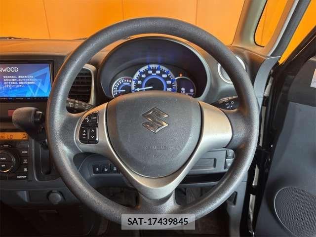 Suzuki SPACIA 2016-06 8368846-16