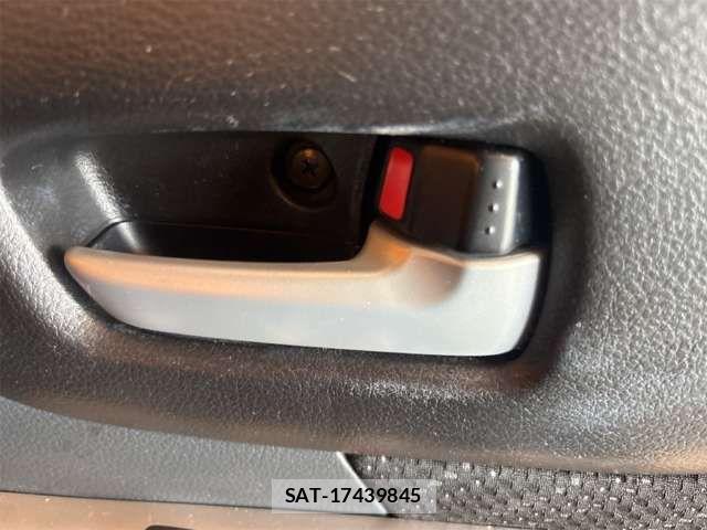 Suzuki SPACIA 2016-06 8368846-19