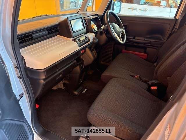 Suzuki SPACIA 2019-07 8368829-18