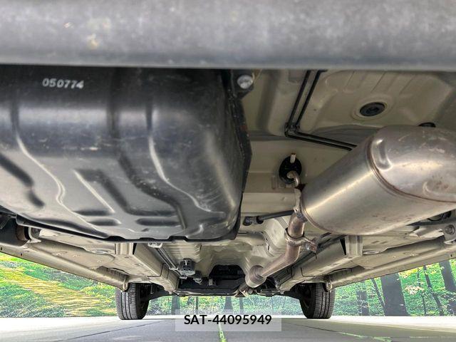 Suzuki SPACIA 2017-08 8368837-18