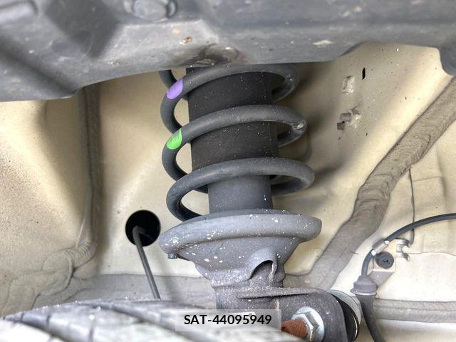 Suzuki SPACIA 2017-08 8368837-19