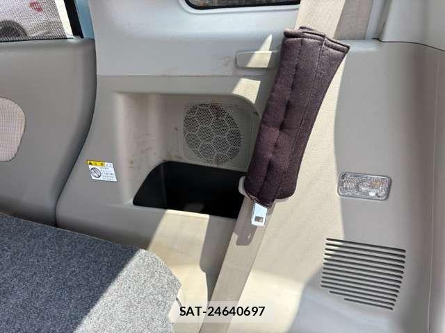 Suzuki SPACIA 2013-08 8368855-13