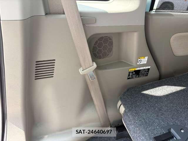 Suzuki SPACIA 2013-08 8368855-14