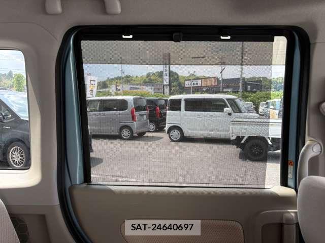 Suzuki SPACIA 2013-08 8368855-19