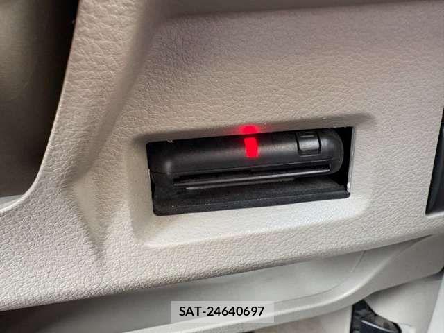 Suzuki SPACIA 2013-08 8368855-2
