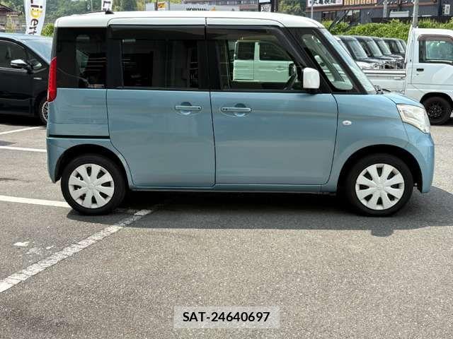 Suzuki SPACIA 2013-08 8368855-6