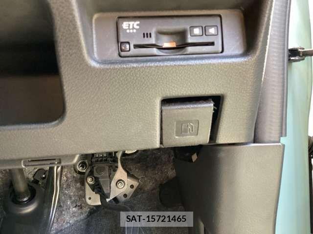 Suzuki SPACIA 2020-11 8368814-5
