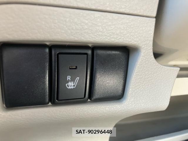 Suzuki SPACIA 2016-11 8368857-12